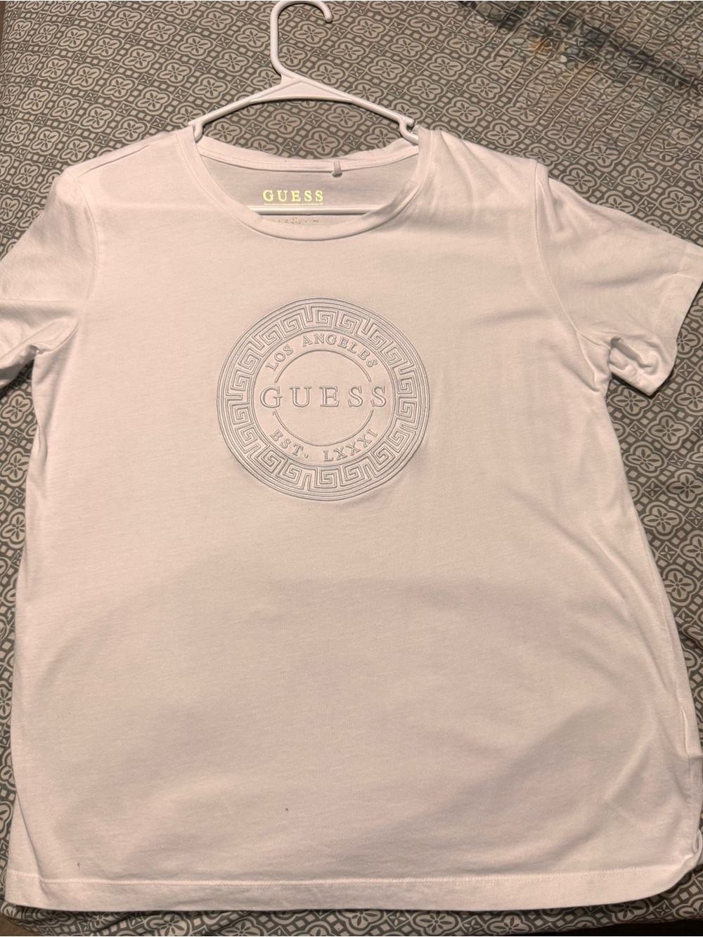 Guess White Short Sleeve Logo Crew Tee